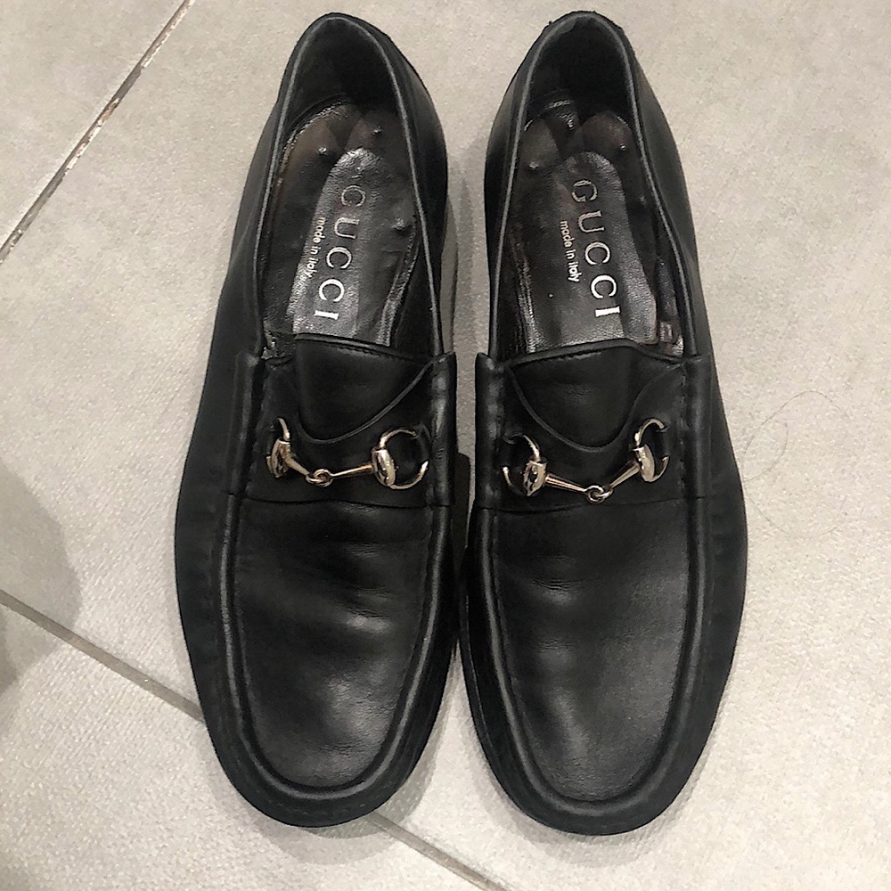 Hey! Looking to sell these Gucci loafers. Lot of wear left in them!